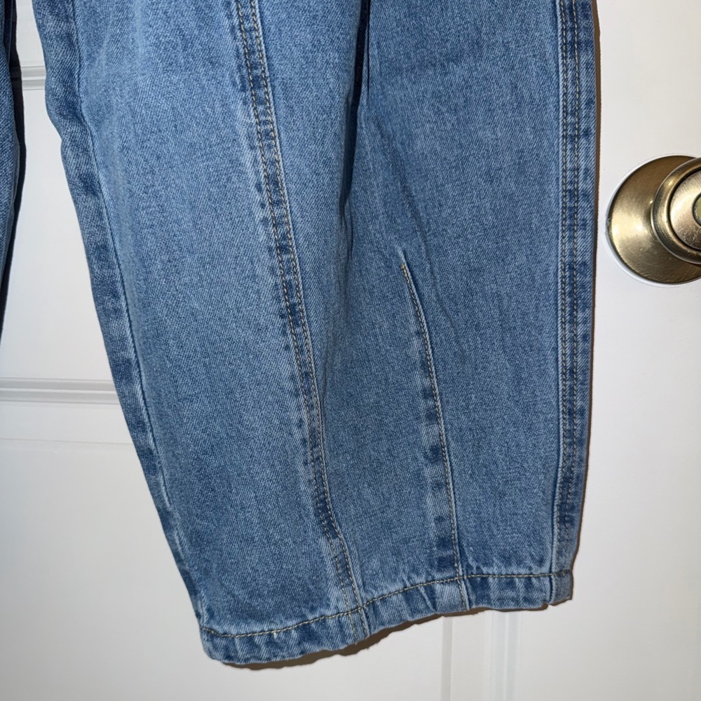 ❌SOLD❌ Sage + Fig Barrel Jeans - Picture 6 of 11